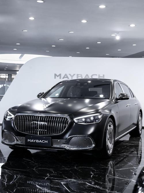 佛山66岚图汽车的售后服务让用户无忧出行，迈巴赫未来的豪华车趋势